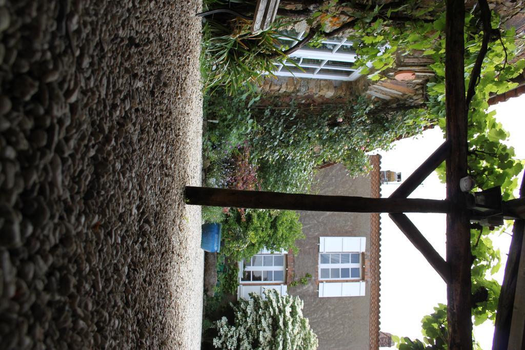 Relais De La Riniere Bed & Breakfast Le Landreau Exterior photo